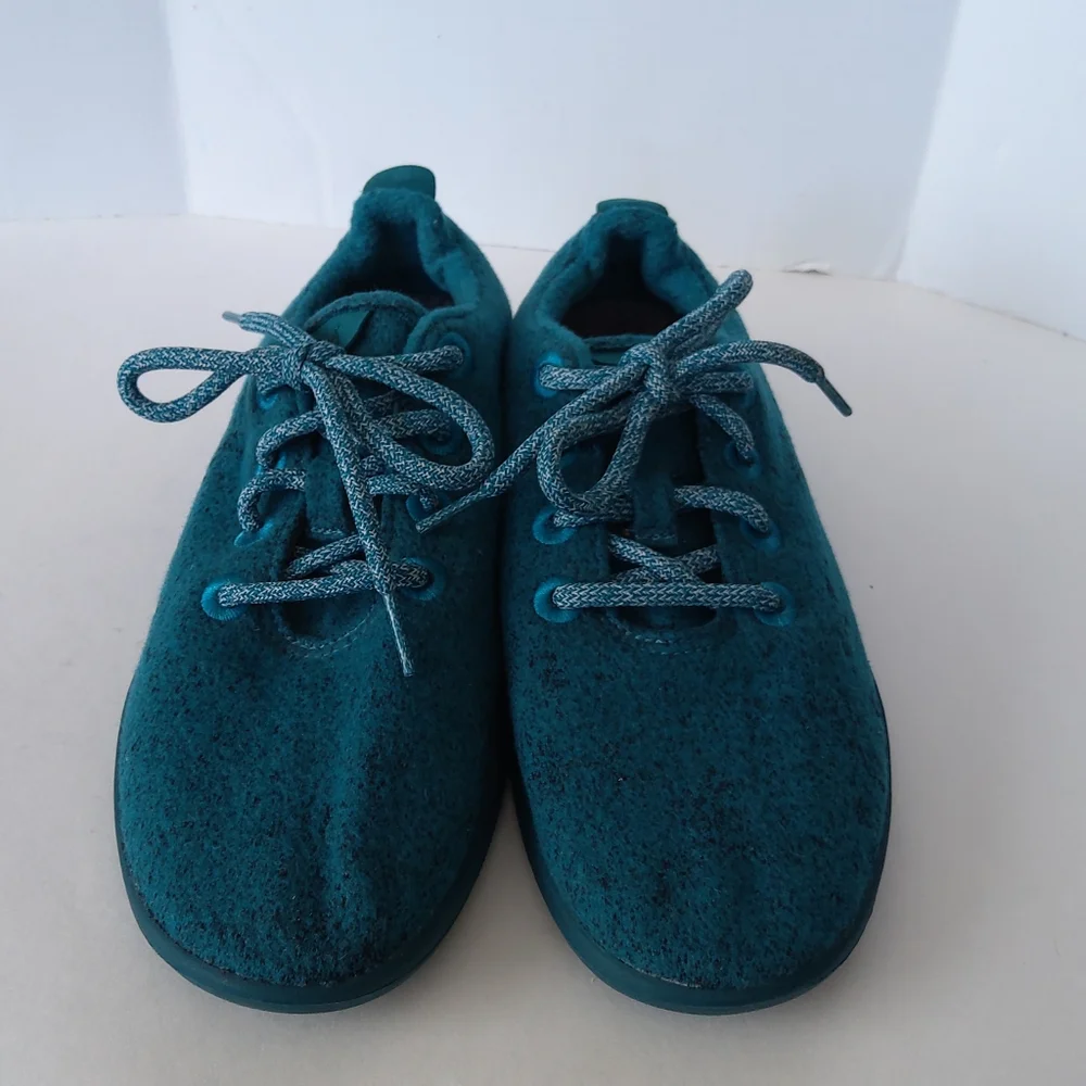 Allbirds women's green wool sneakers